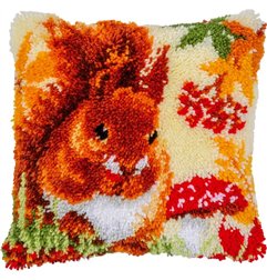 Latch hook cushion kit Squirrel in autumn 206643